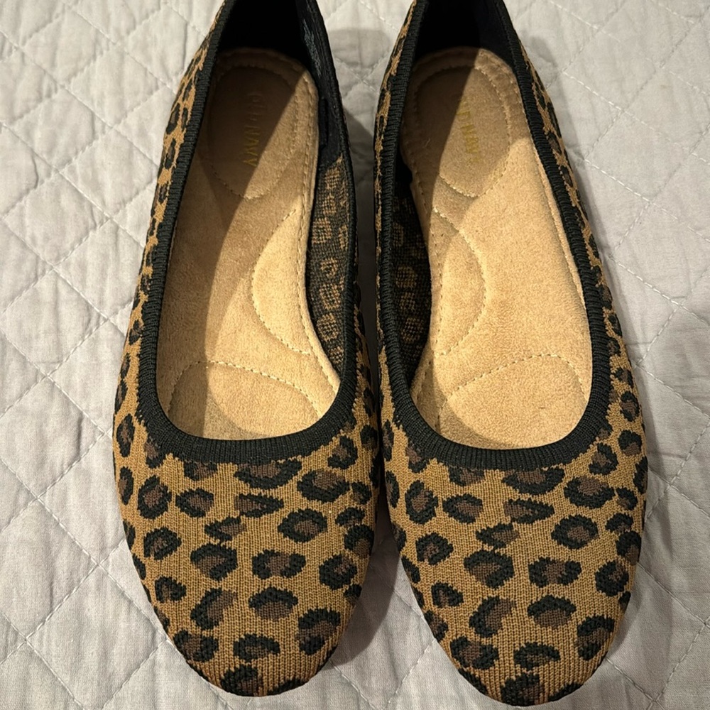 🐆 Leopard print flats